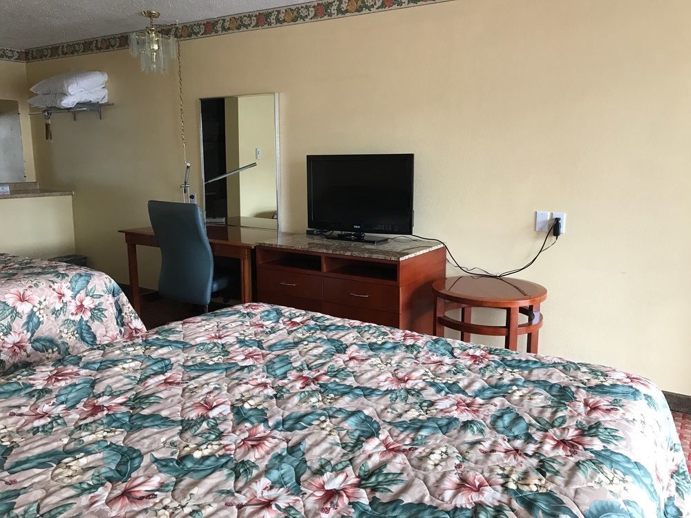Riviera Inn Port Angeles Εξωτερικό φωτογραφία