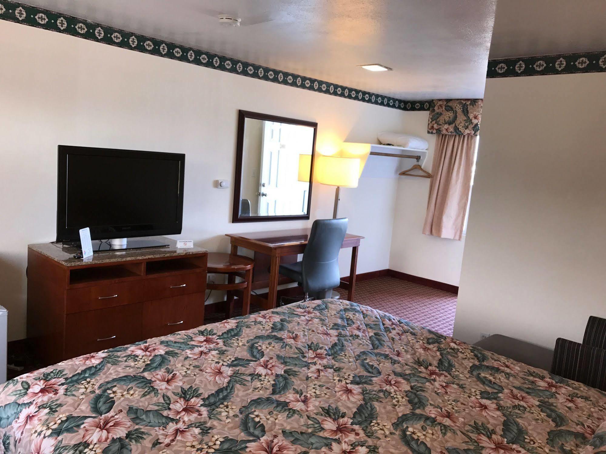 Riviera Inn Port Angeles Εξωτερικό φωτογραφία